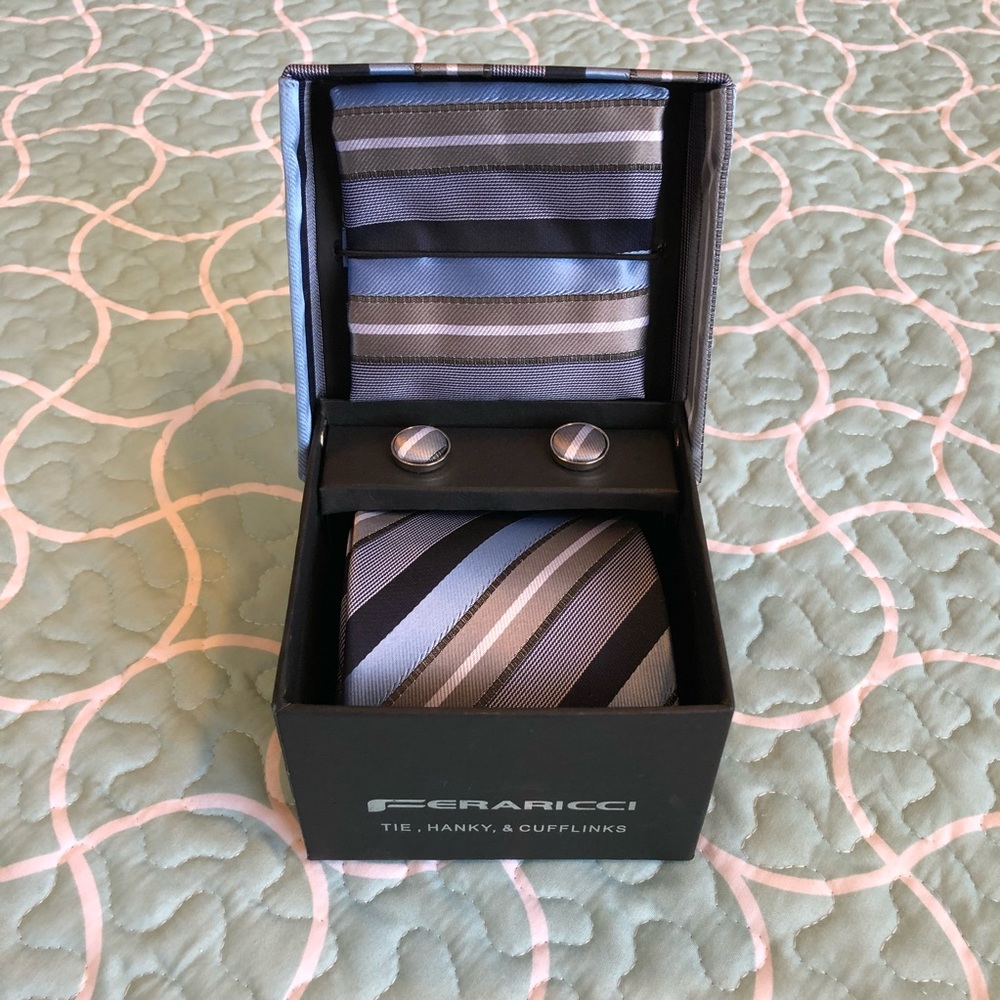 Boxed sets - men’s Tie, cufflink, handkerchief